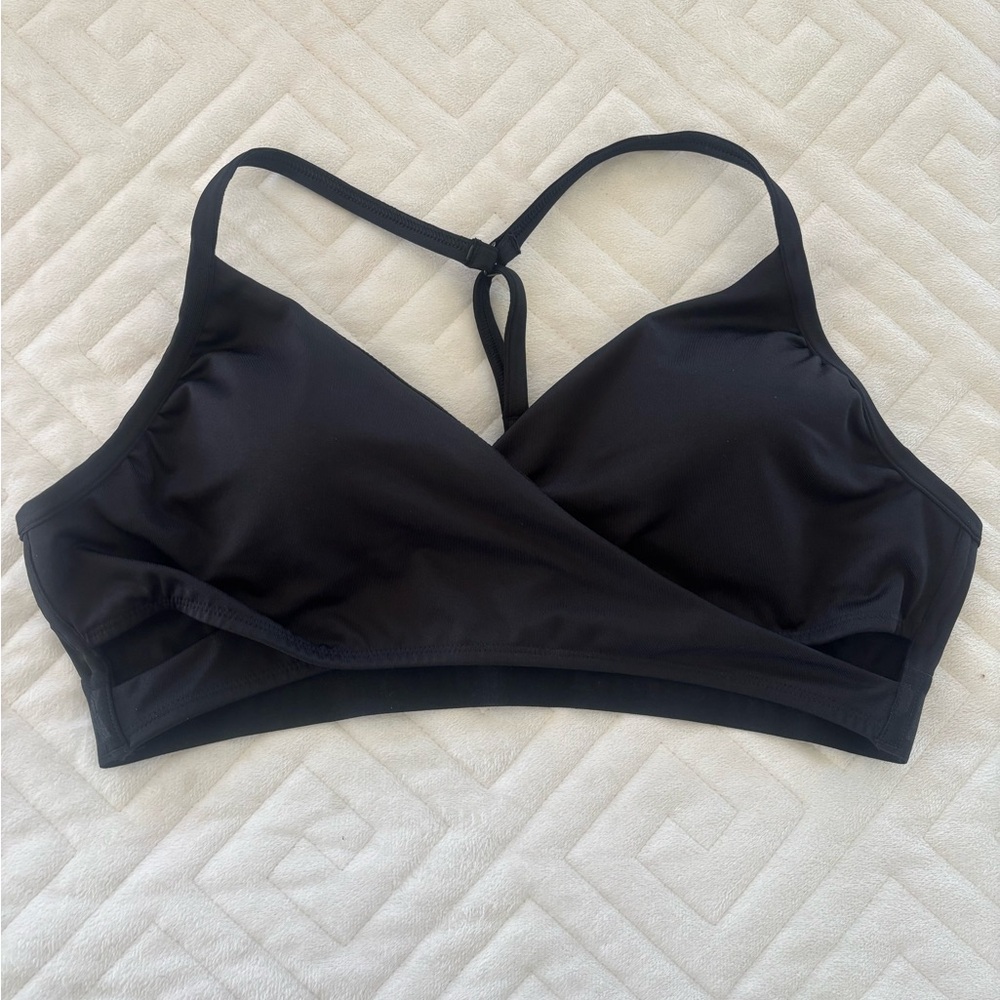 PINK Victoria's Secret Black Sports Bra